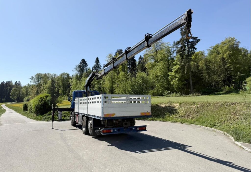 2003 Scania R124 470 6x2*4 HIAB 220 C-4