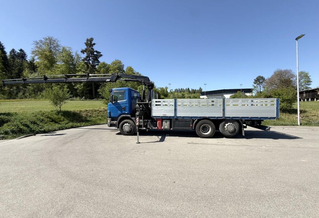 2003 Scania R124 470 6x2*4 HIAB 220 C-4