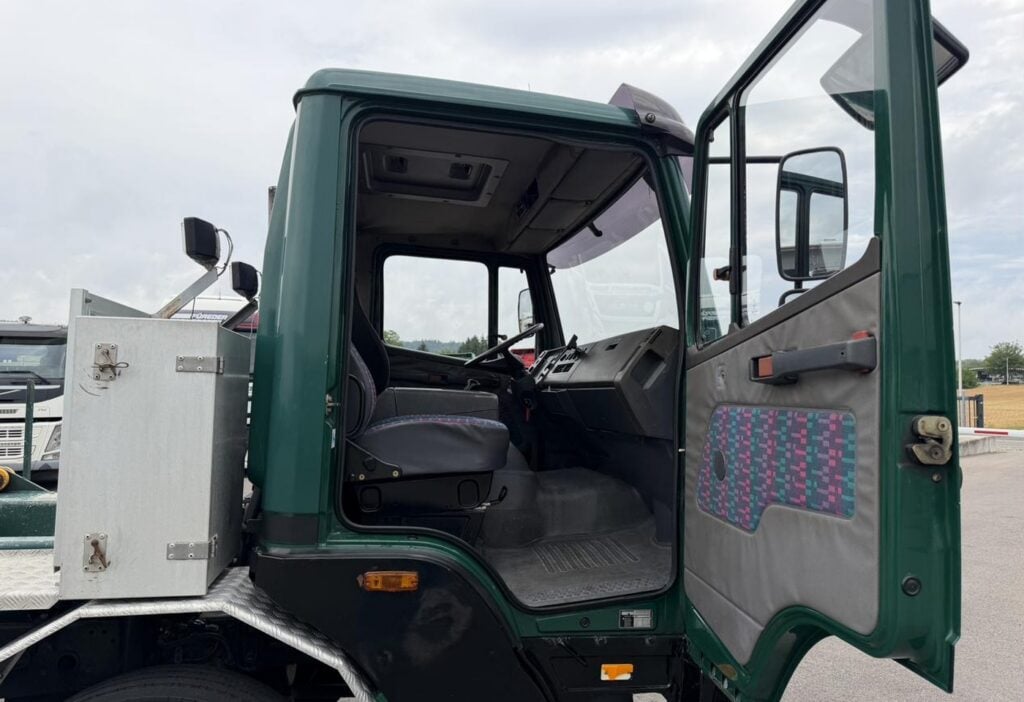 1995 Mercedes-Benz Ecoliner 1524 4x2 Absetzkipper