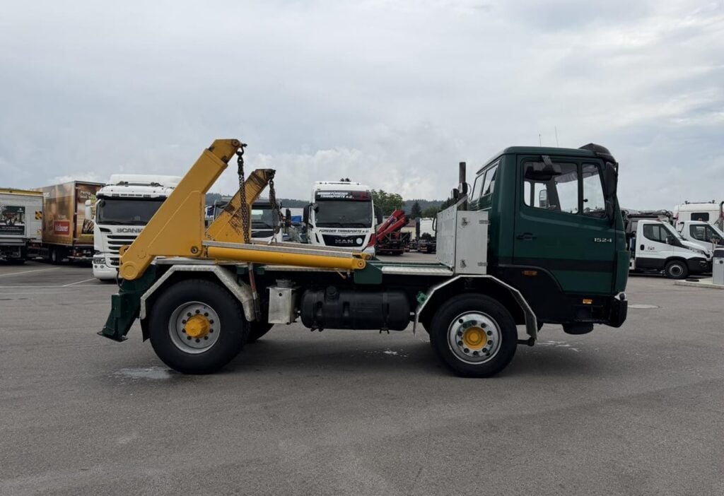 1995 Mercedes-Benz Ecoliner 1524 4x2 Absetzkipper