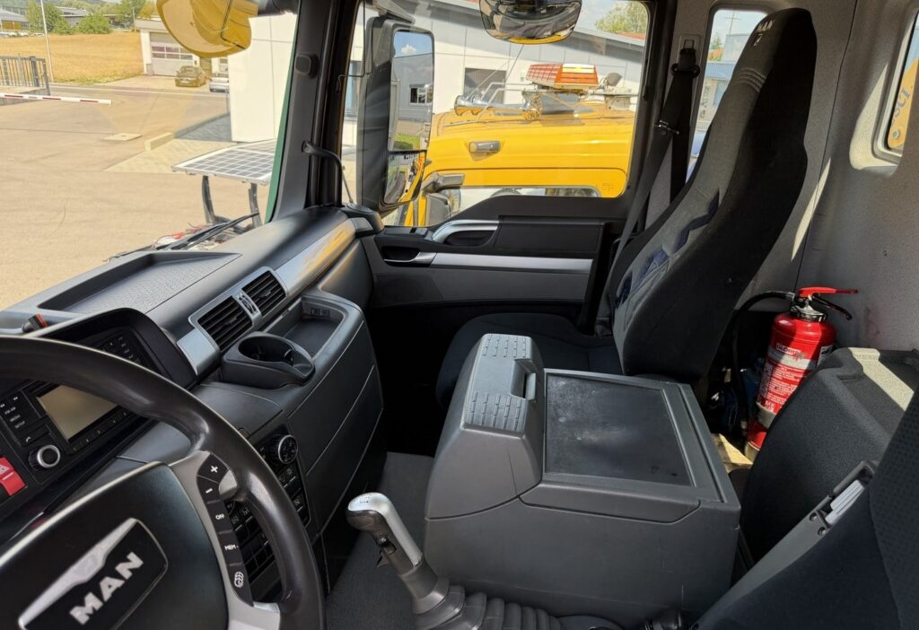 2015 MAN TGS 50.480 10x4 Moser Rockbox