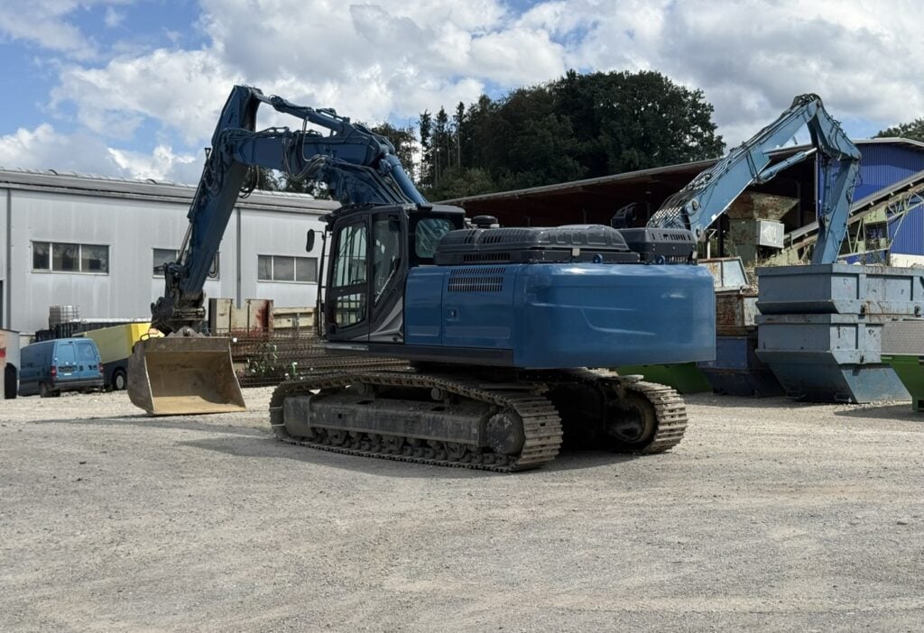 2025 Kobelco SK300NLC-11E