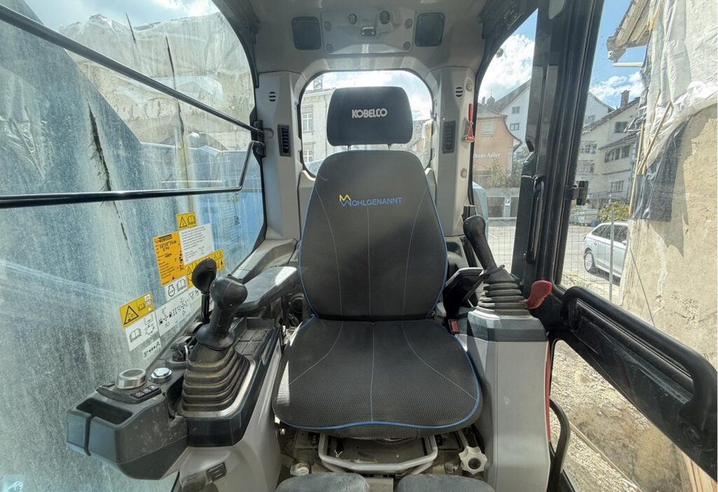 2025 Kobelco SK270SRNLC-7