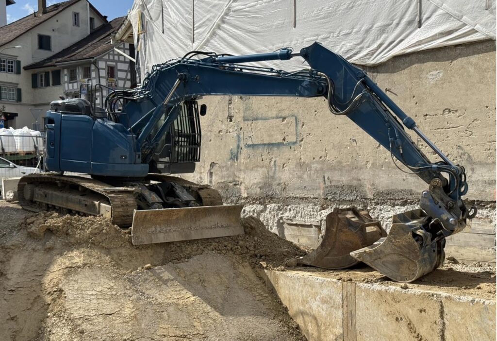 2025 Kobelco SK270SRNLC-7