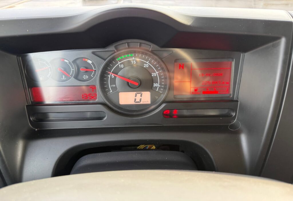2019 Renault D Wide 18.380 4x2 F135A.22