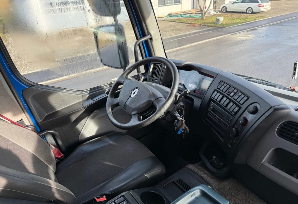 2019 Renault D Wide 18.380 4x2 F135A.22