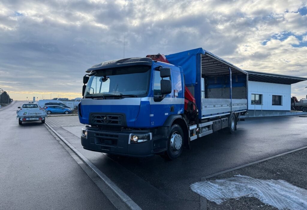 2017 Renault D Wide 18.380 4x2 F130A.22
