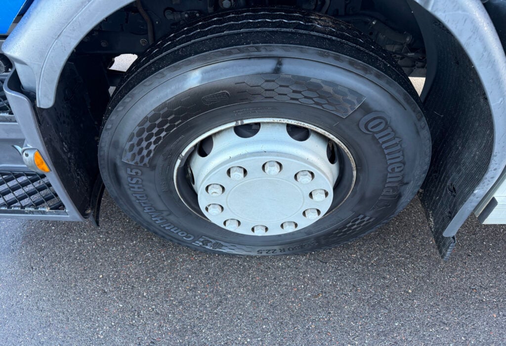 2017 Renault D Wide 18.380 4x2 F130A.22