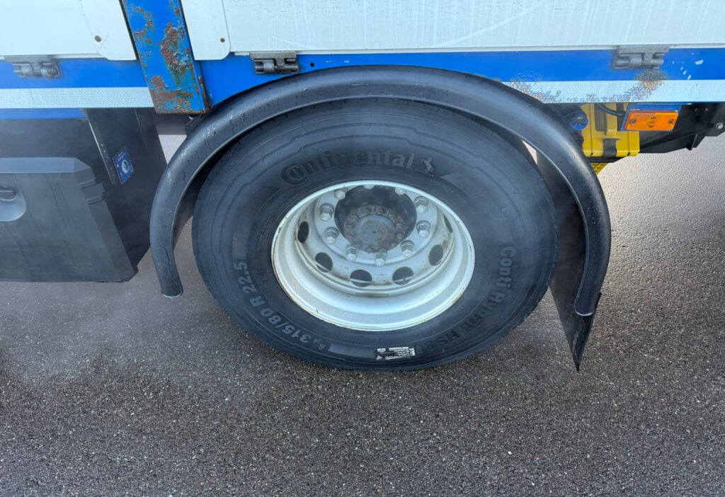 2017 Renault D Wide 18.380 4x2 F130A.22