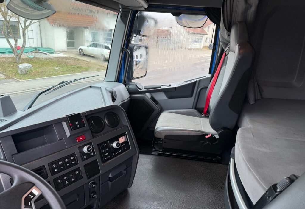 2017 Renault T430 4x2