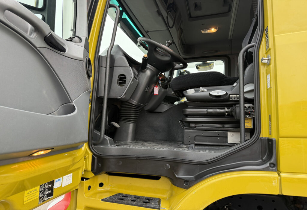 2011 Mercedes-Benz Actros 1855A V8 4x4 PK23002