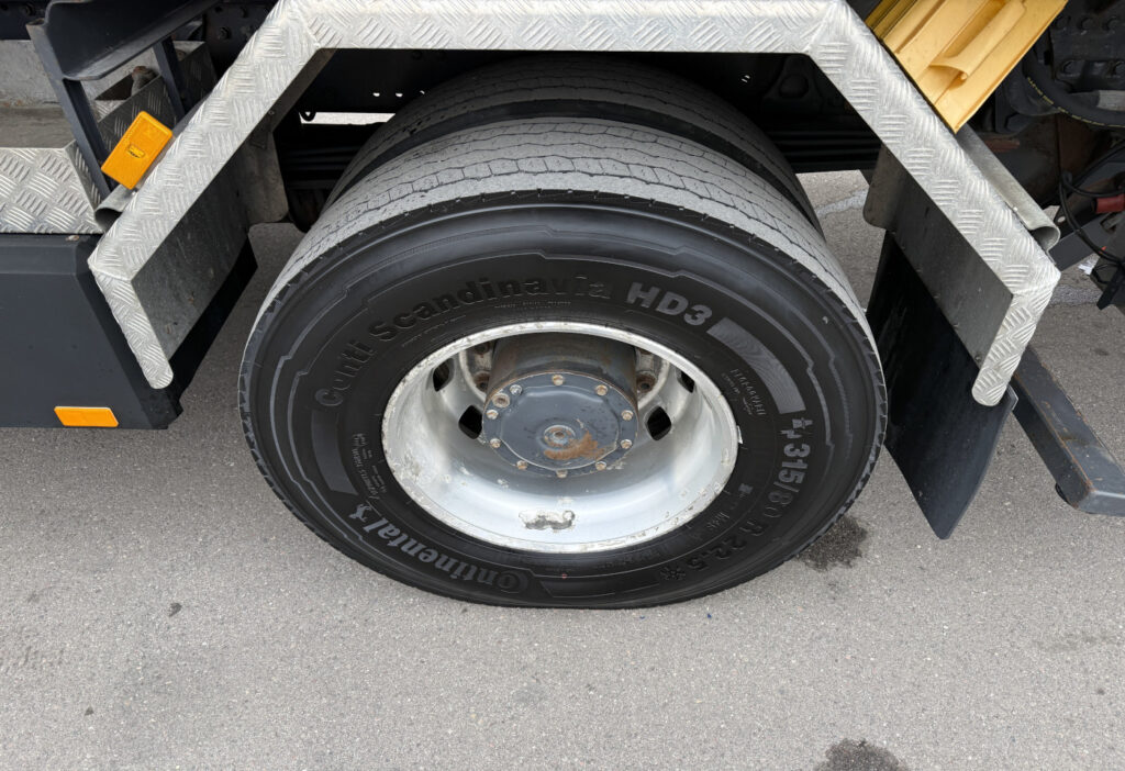 2011 Mercedes-Benz Actros 1855A V8 4x4 PK23002