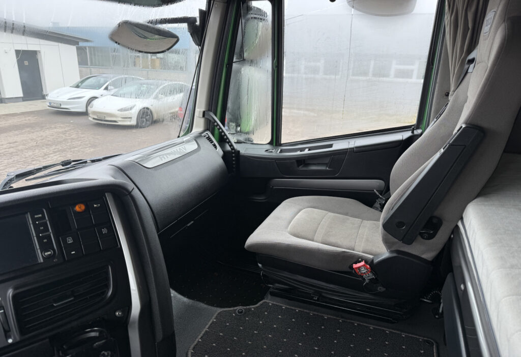 2013 Iveco 190S42 Stralis 4x2 Koffer/HB