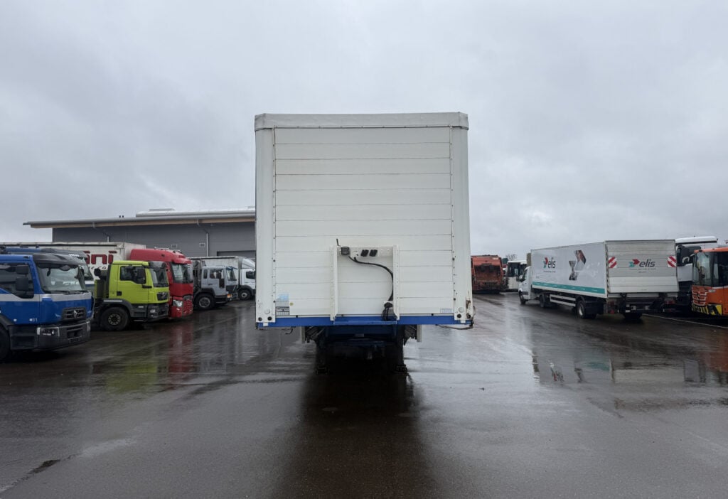 2001 GK SLA 30 Steering axle