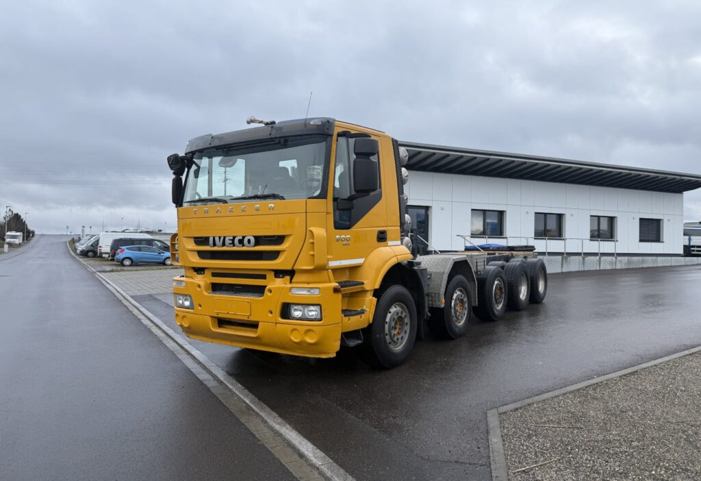 2012 Iveco 410T50-5 Trakker 10x4 Fahrgestell