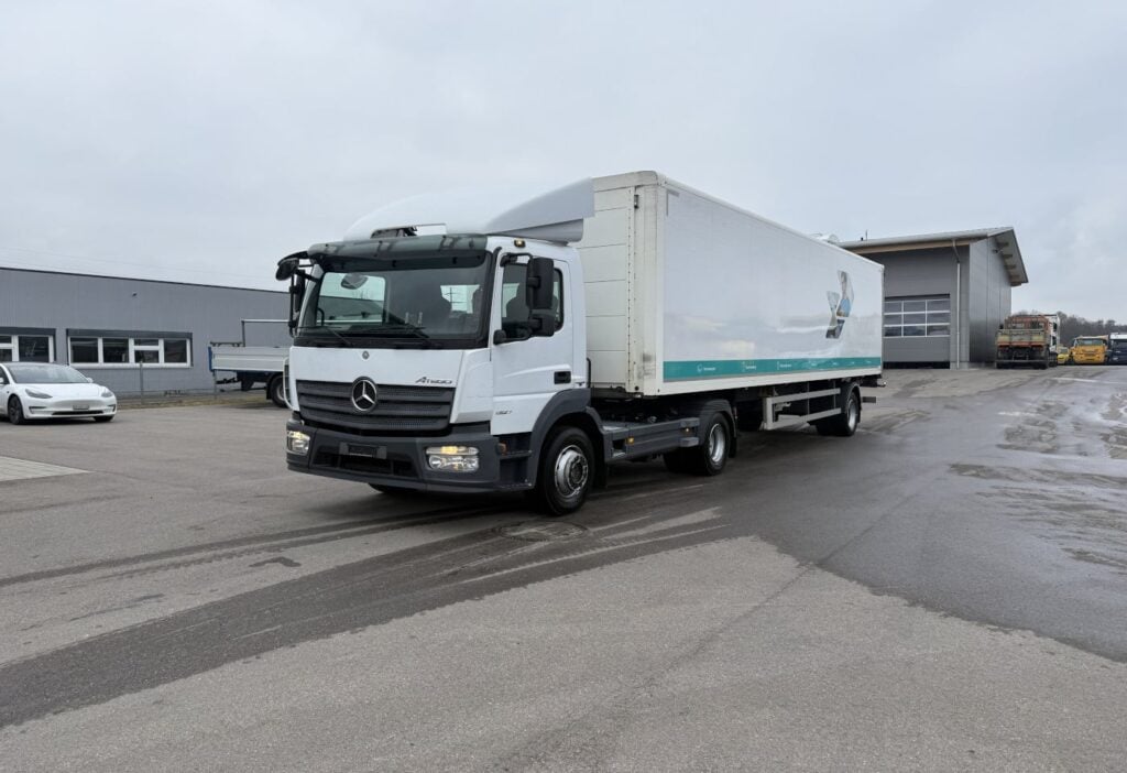 2014 Mercedes-Benz Atego 1327 SZM+Auflieger