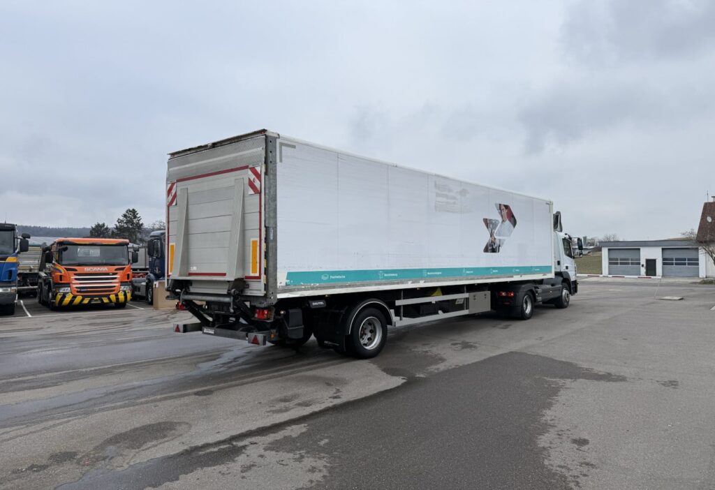 2014 Mercedes-Benz Atego 1327 SZM+Auflieger