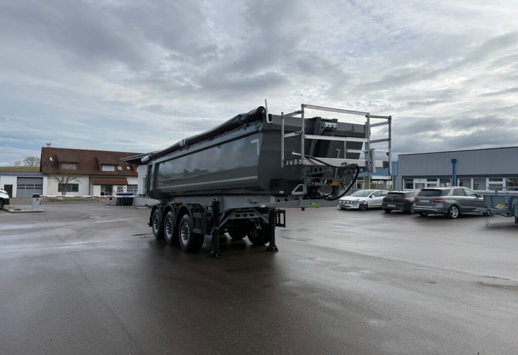 2026 Schmitz Cargobull SCB S3D Seitenverdeck