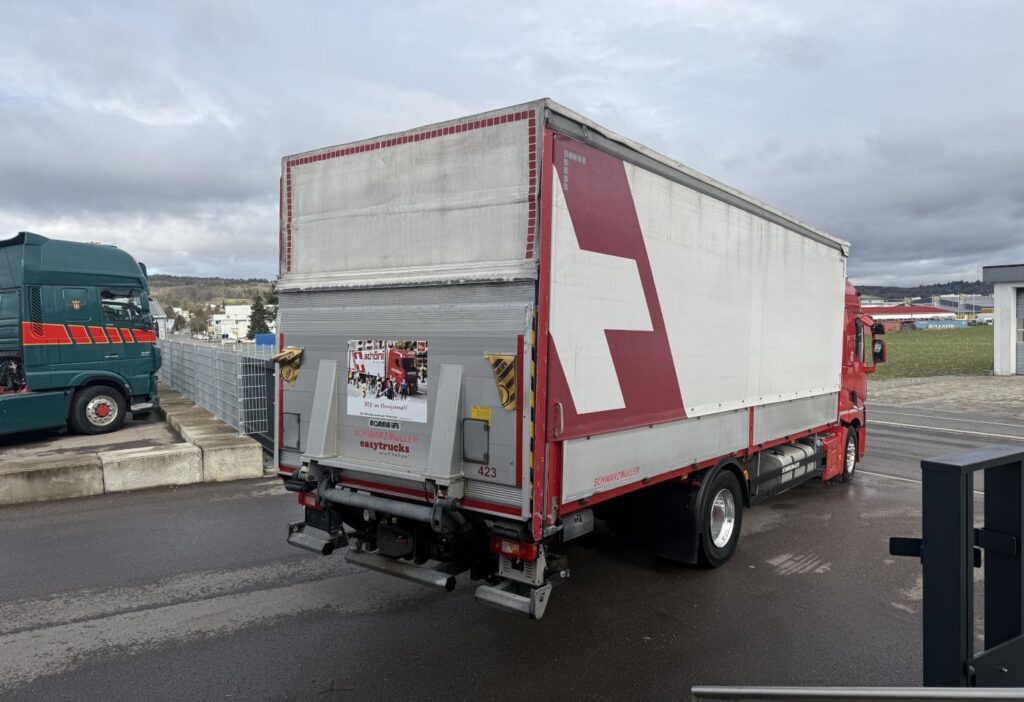 2016 Renault T460.18 4x2R E6 Plane/HB