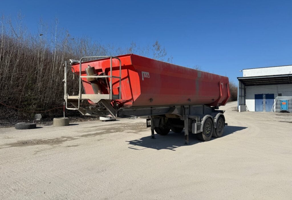 2014 Schwarzmueller HKS2/E Kipper