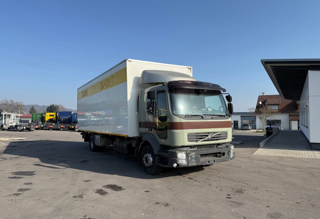 2007 Volvo FLL-280 4x2R Dieselpumpe fehlt