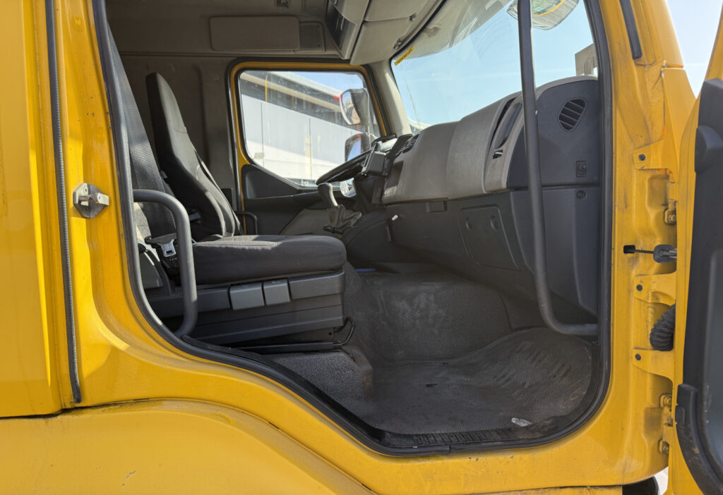 2009 Renault Midlum 280.16 4x2 nicht fahrbar