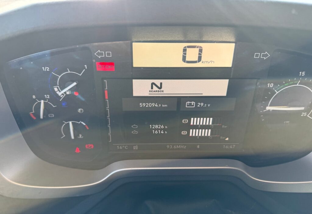 2016 Renault T 460 4x2 Plane/HB