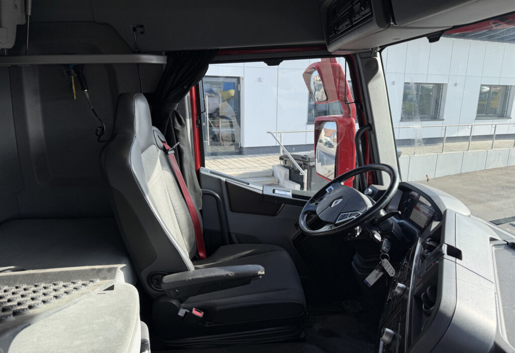 2016 Renault T 460 4x2 Plane/HB