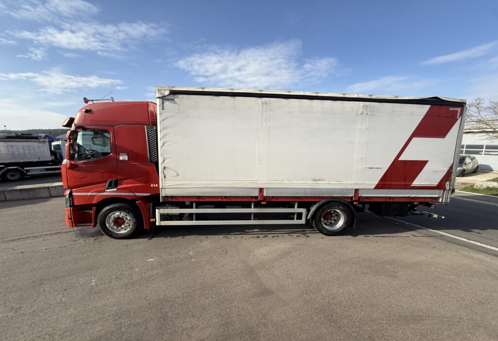 2016 Renault T 460 4x2 Plane/HB