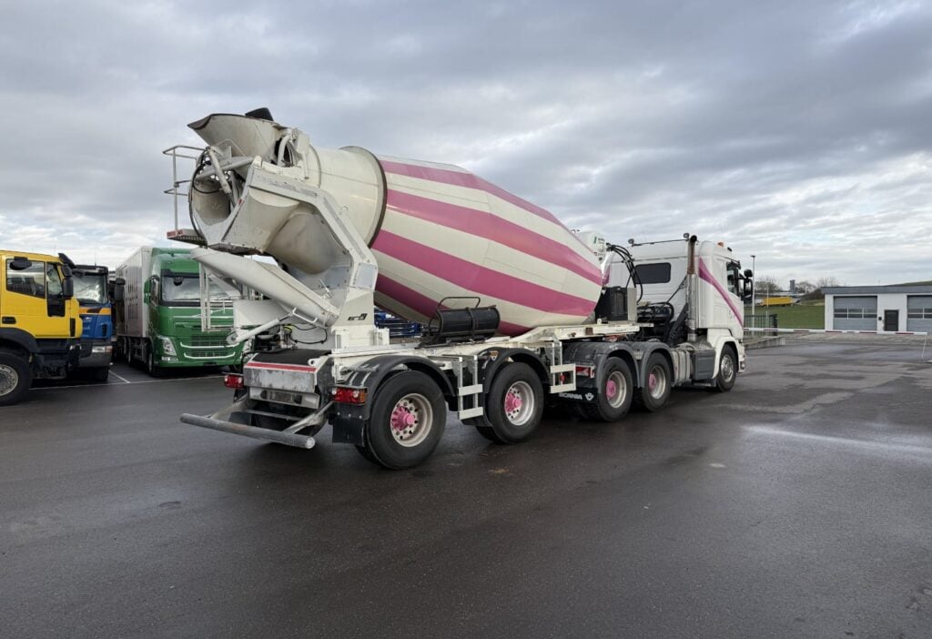 2015 Scania R580 6x4 Schwing 10m³ MFK