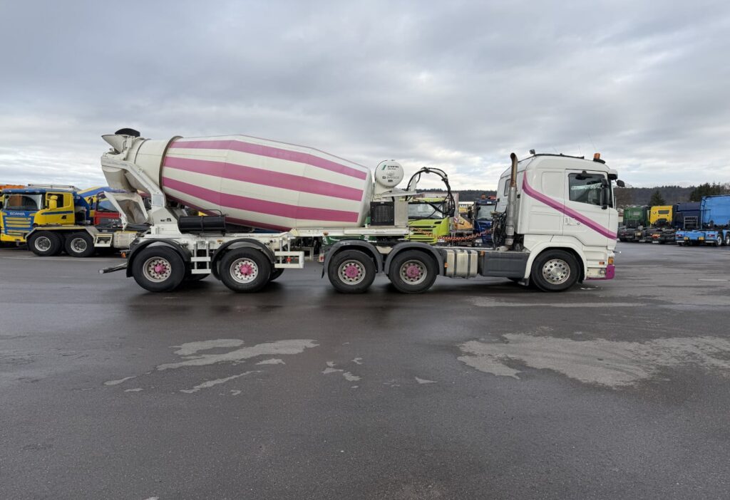 2015 Scania R580 6x4 Schwing 10m³ MFK