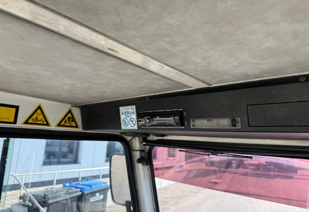 2013 Terberg YT222 4x2 Chassis-Kabine