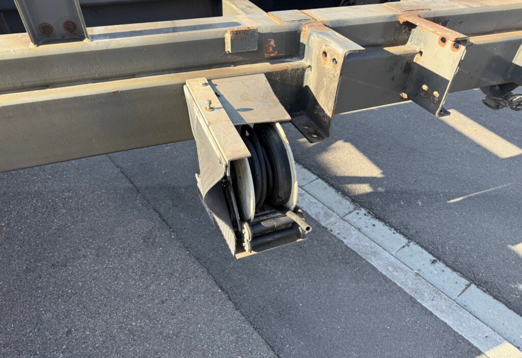 2013 Terberg YT222 4x2 Chassis-Kabine