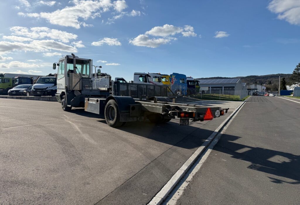 2013 Terberg YT222 4x2 Chassis-Kabine