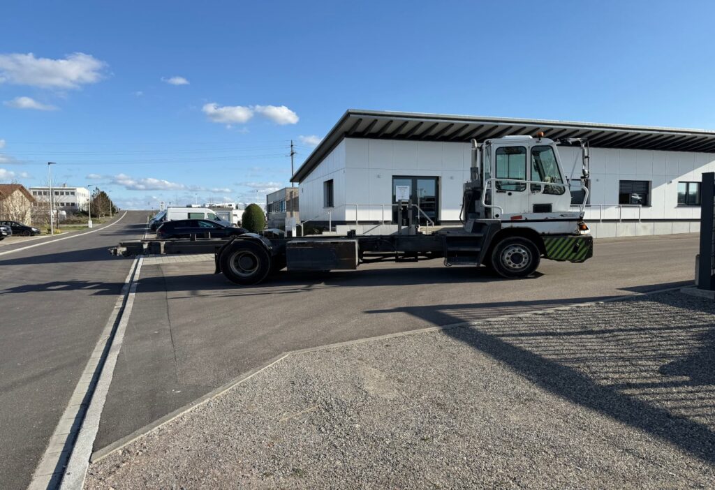 2013 Terberg YT222 4x2 Chassis-Kabine