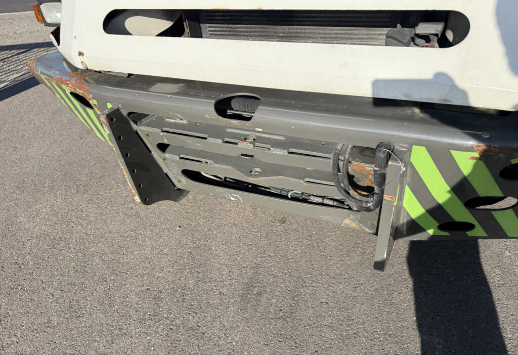 2013 Terberg YT222 4x2 Chassis-Kabine