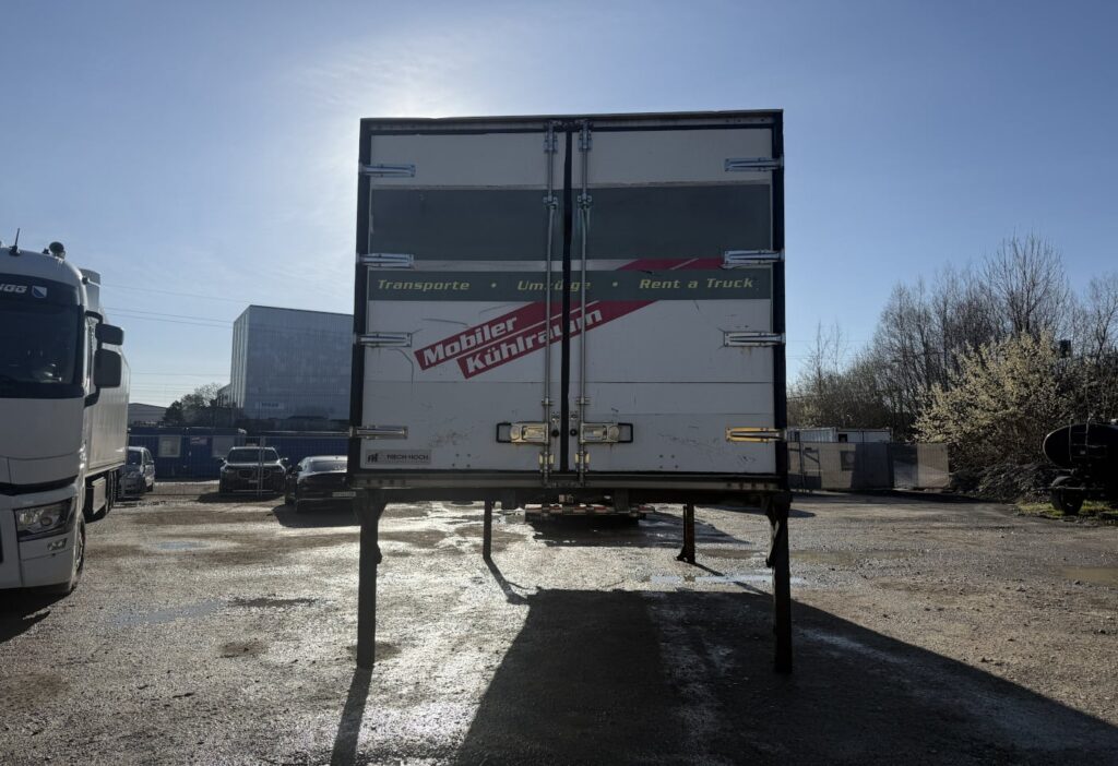 2003 Frech-Hoch Carrier