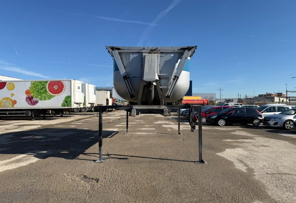 2006 Meiller Betonmulde 14m³ Isoliert