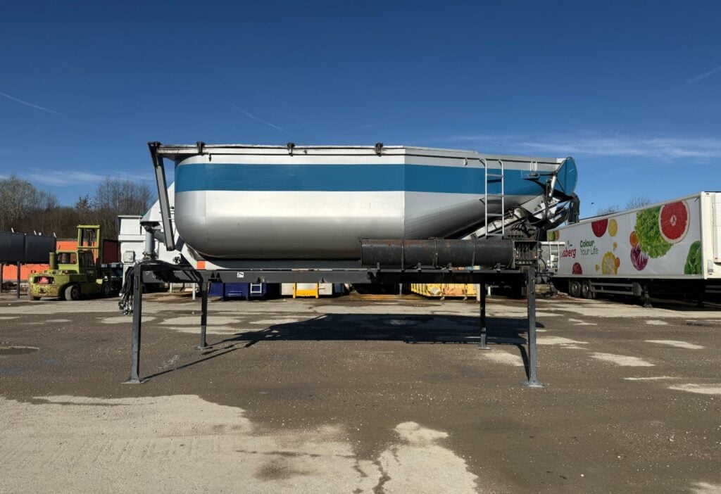 2006 Meiller Betonmulde 14m³ Isoliert