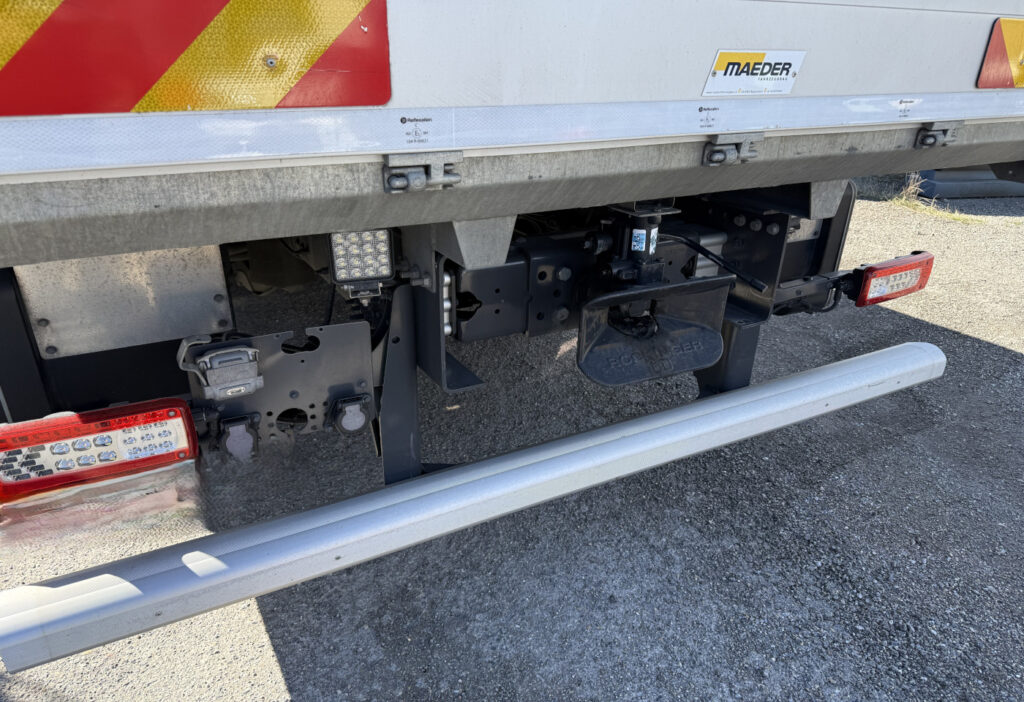 2023 Volvo FM-500 6x2R Brücke / Pritsche