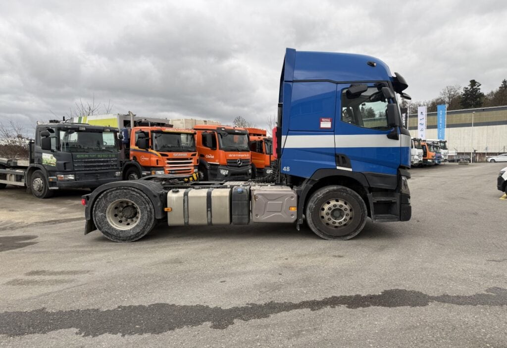 2017 Renault T430 4x2