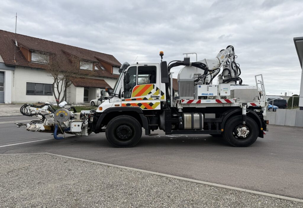 2013 Mercedes-Benz Unimog U400 4x4 Mulag