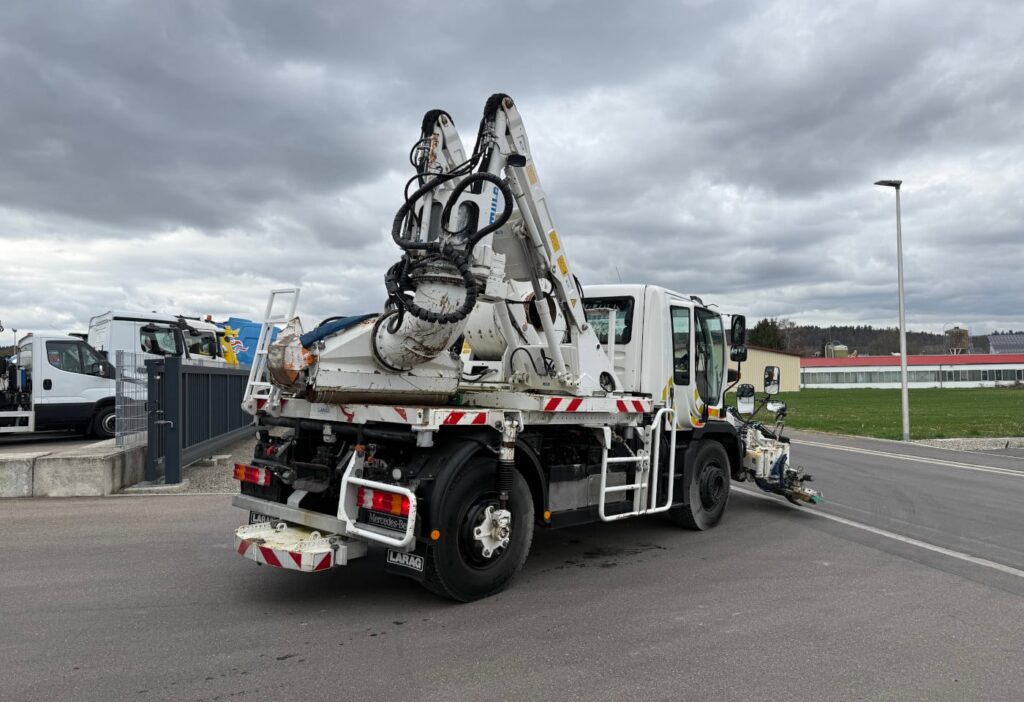 2013 Mercedes-Benz Unimog U400 4x4 Mulag