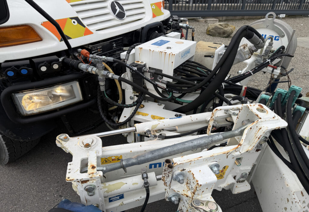 2013 Mercedes-Benz Unimog U400 4x4 Mulag