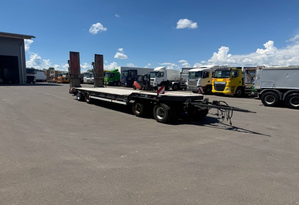 2001 Mueller Mitteltal T40 Tieflader
