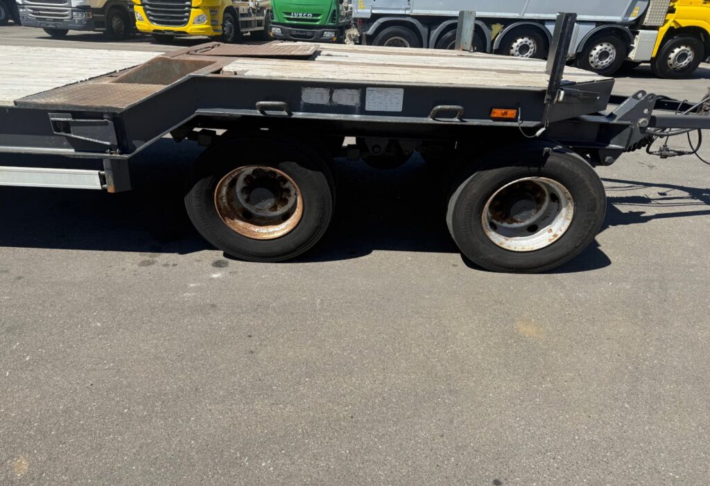 2001 Mueller Mitteltal T40 Tieflader