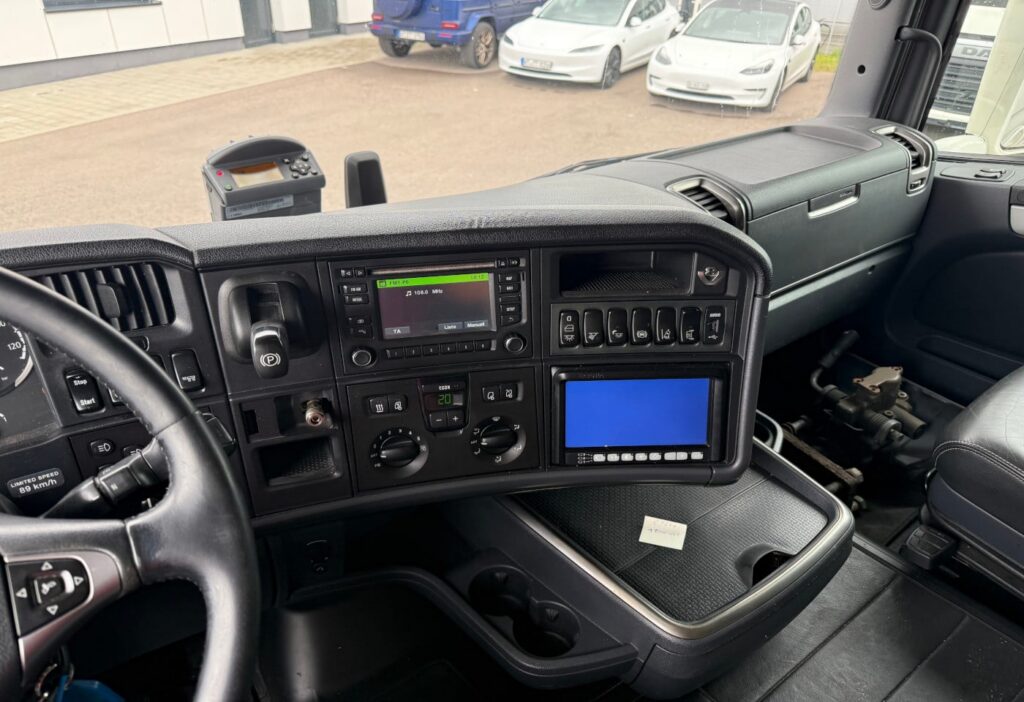 2015 Scania R730LB 6x2*4 Fahrgestell