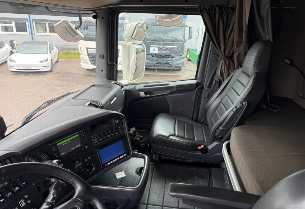 2015 Scania R730LB 6x2*4 Fahrgestell