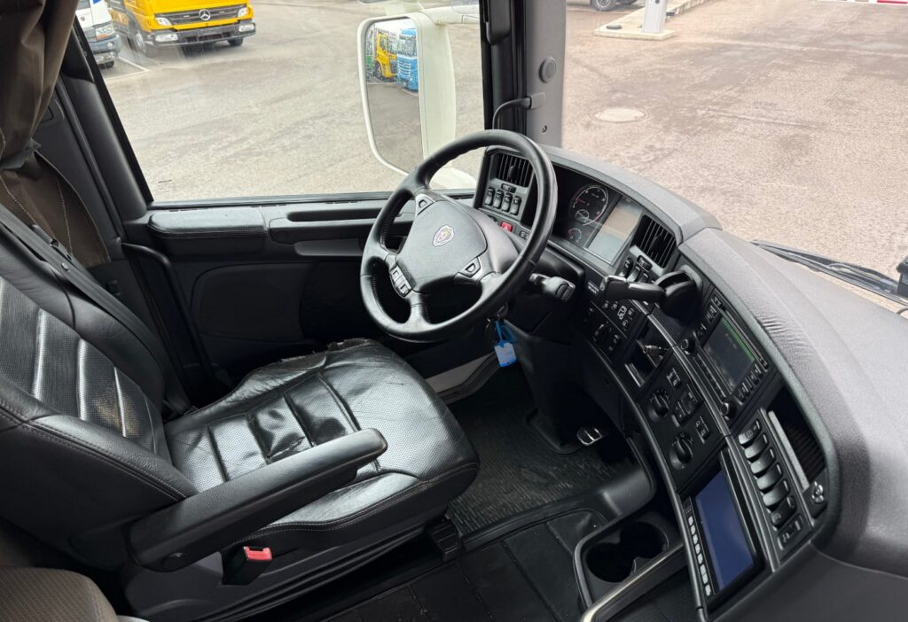 2015 Scania R730LB 6x2*4 Fahrgestell