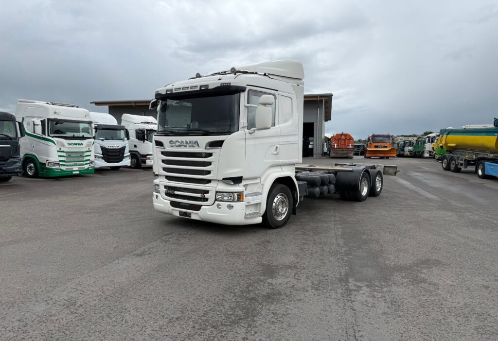 2015 Scania R730LB 6x2*4 Fahrgestell